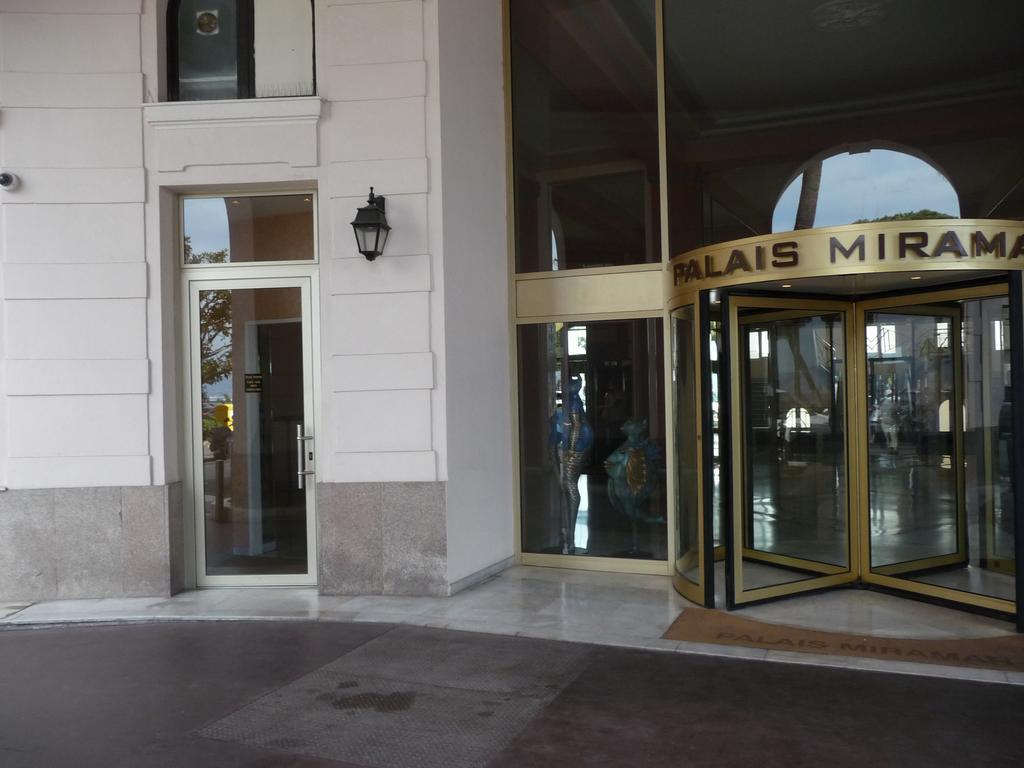Cannes, Croisette, Palais Miramar Екстериор снимка
